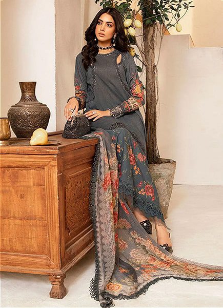 Maria-B-Lawn-Collection-3Pcs-Unstitched-V47-1-min.jpg Maria B Lawn Collection 3Pcs Unstitched V47 - Image 1